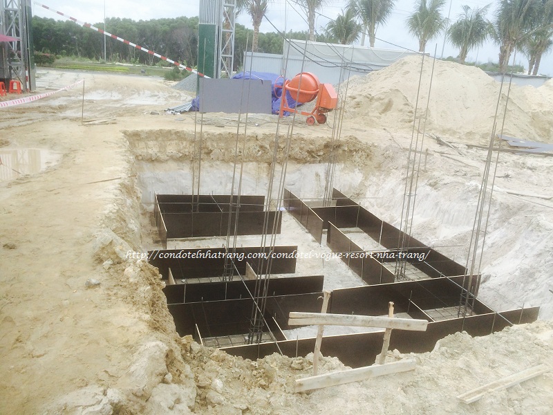 Tiến độ xây dựng cổng chính từ chủ đầu tư dự án Vogue Resort Nha Trang tính đến ngày 27/07