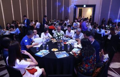lễ ra mắt Gần 1000 người tham dự lễ ra mắt Scenia Bay Nha Trang