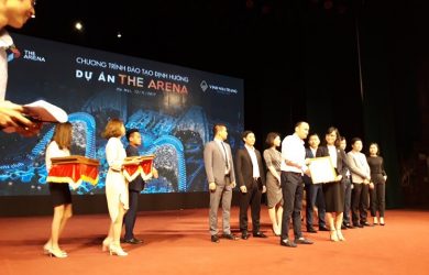 đại lý phát triển Hơn 1000 chuyên viên tư vấn tham gia đào tạo Arena Cam Ranh